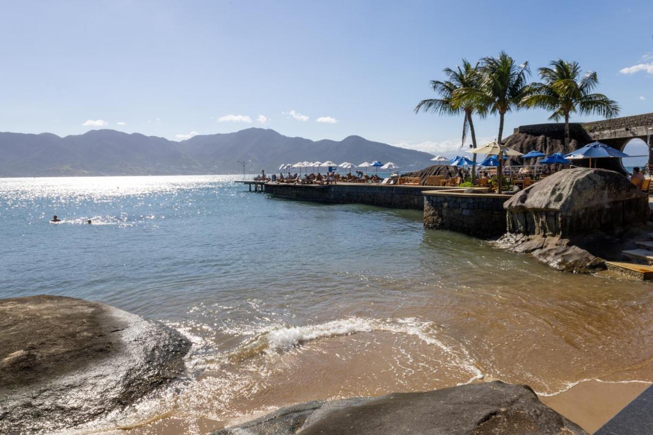 Mercedes 4* Ilhabela